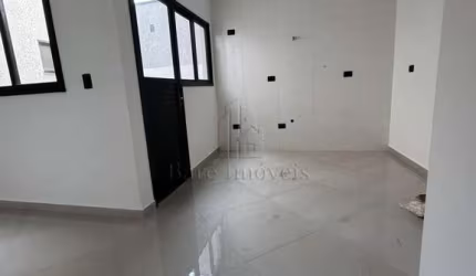 Apartamento no Jardim Silvana, em Santo André