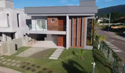 Oportunidade Casa em condomínio fechado com 3 dormitórios suites