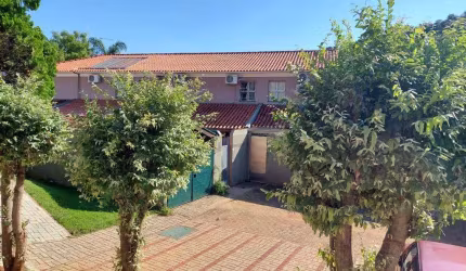VENDA de Casa Modelo Carolina com 2 vagas Internas e 1 Externa. Excelente localização no Condomínio no Villa Flora, Sumaré/SP