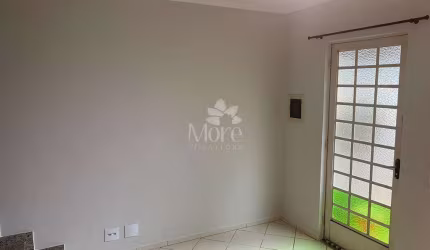 VENDA de Ótimo Casa modelo Carolina, com 2 Quartos, Cozinha Planejada no Condomínio Villa Flora, Sumaré/SP
