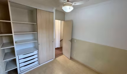 VENDA de Casa Modelo Isabela, 2 Quartos Planejados, Cozinha Planejada e Quintal no Condomínio no Villa Flora em Sumaré/SP