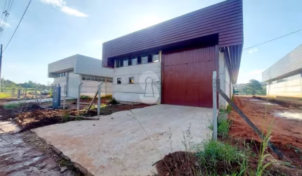 Barracão / Galpão / Depósito à venda no Fazenda São Borja, São Leopoldo  por R$ 1.600.000