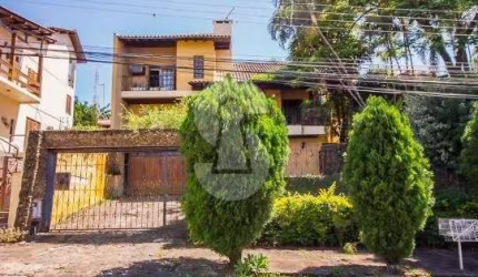 Casa com 3 quartos à venda no Cristo Rei, São Leopoldo  por R$ 900.000