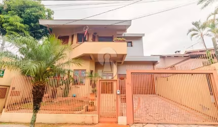 Casa com 4 quartos à venda no Pinheiro, São Leopoldo  por R$ 1.060.000