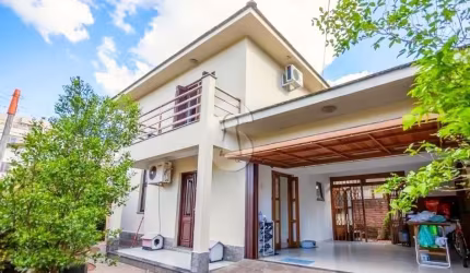 Casa com 4 quartos à venda no Cristo Rei, São Leopoldo  por R$ 697.000