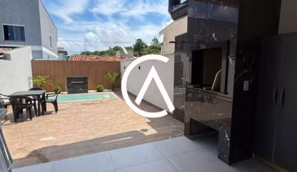 PROMOÇÃO: Sua casa 3 Dorm com jacuzzi/piscina entre Ingleses e Santinho