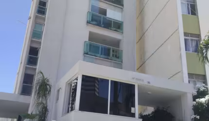 Apartamento na Graça com duas suites