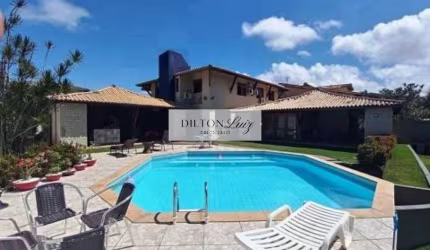Casa de Luxo em Vilas do Atlântico: 5 Quartos, 3 Suítes, 3 Salas, 3 Banheiros, 1 Vaga, 500m² - Venda ou Locação em Lauro de Freitas-BA