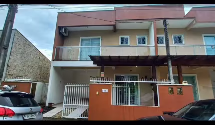 Casa para Venda em Balneário Piçarras, ITACOLOMI, 2 dormitórios, 2 suítes, 3 banheiros, 1 vaga
