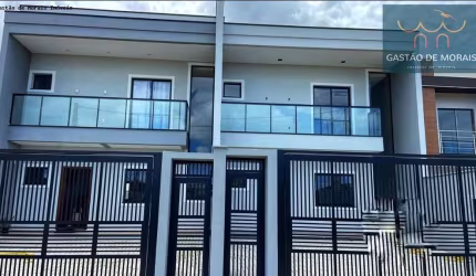 Casa para Venda em Balneário Piçarras, ITACOLOMI, 3 dormitórios, 3 suítes, 4 banheiros, 1 vaga