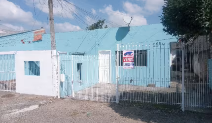 Lote de terreno med. 360 m² c/ casa de alvenaria, R$ 680.000, Pinheirinho - Curitiba - Pr.
