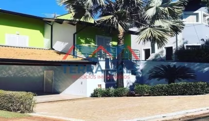 Casa a venda e locação no Condomínio Residencial Paineiras