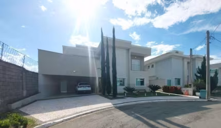 Casa com 5 quartos, Jardim Golden Park Residence - Hortolândia
