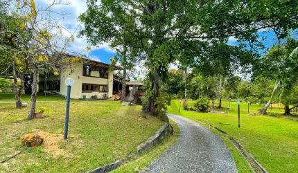 Casa em Condomínio para Venda em Lauro de Freitas, Estrada do Coco, 6 dormitórios, 3 suítes, 6 banheiros, 6 vagas