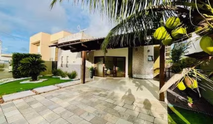 Excelente casa térrea com 225m 2 para venda no Green Club 3 em Parnamirim/RN