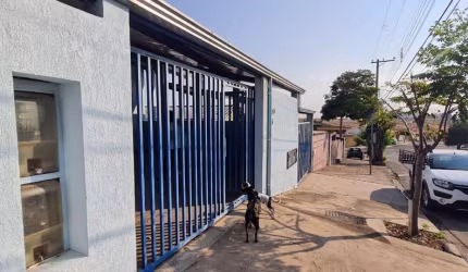 Casa para Venda em Campinas, Parque Valença I, 5 dormitórios, 1 suíte, 2 banheiros, 3 vagas