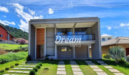 Casa com 4 dormitórios à venda, 260 m² por R$ 1.450.000,00 - Vargem Grande - Teresópolis/RJ