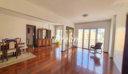 Apartamento com 5 dormitórios à venda, 155 m² por R$ 835.000,00 - Várzea - Teresópolis/RJ