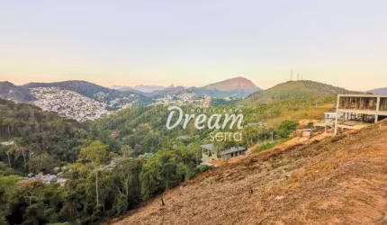 Terreno à venda, 801 m² por R$ 250.000,00 - Barra do Imbuí - Teresópolis/RJ