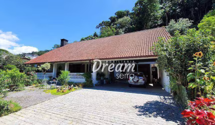 Casa com 7 dormitórios à venda, 320 m² por R$ 1.550.000,00 - Comary - Teresópolis/RJ