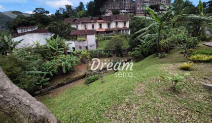 Terreno à venda, 739 m² por R$ 215.000 - Barroso - Teresópolis/RJ
