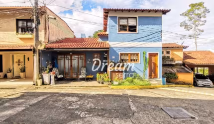 Casa com 3 dormitórios à venda, 127 m² por R$ 550.000,00 - Iucas - Teresópolis/RJ