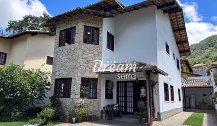 Casa com 4 dormitórios à venda, 172 m² por R$ 870.000,00 - Parque do Imbui - Teresópolis/RJ