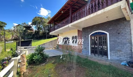 Casa com 3 dormitórios à venda, 217 m² por R$ 650.000,00 - Barra do Imbuí - Teresópolis/RJ