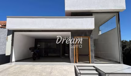 Casa com 3 dormitórios à venda, 234 m² por R$ 800.000,00 - Albuquerque - Teresópolis/RJ