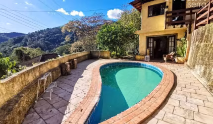 Casa com 2 dormitórios à venda, 260 m² por R$ 420.000,00 - Colônia Alpina - Teresópolis/RJ