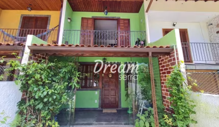 Casa com 2 dormitórios à venda, 77 m² por R$ 390.000,00 - Vale Feliz - Teresópolis/RJ