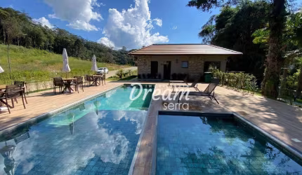 TERRENO À VENDA - A CHANCE PERFEITA PARA CONSTRUIR SUA CASA DOS SONHOS.