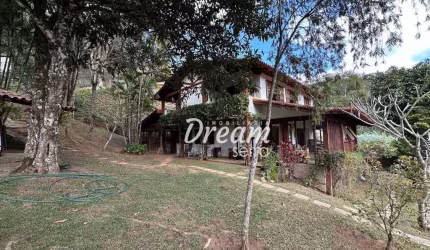 Casa com 6 dormitórios à venda, 304 m² por R$ 880.000,00 - Albuquerque - Teresópolis/RJ