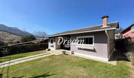 Casa com 5 dormitórios à venda, 185 m² por R$ 850.000,00 - Vargem Grande - Teresópolis/RJ