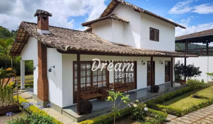 Casa com 4 dormitórios à venda, 150 m² por R$ 800.000,00 - Parque do Imbui - Teresópolis/RJ