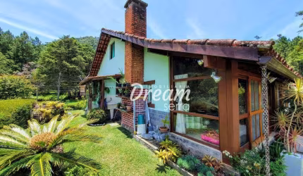 Casa com 2 dormitórios à venda, 68 m² por R$ 480.000,00 - Vargem Grande - Teresópolis/RJ
