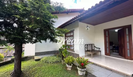 Casa com 3 dormitórios à venda, 140 m² por R$ 970.000,00 - Panorama - Teresópolis/RJ