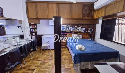 Apartamento com 1 dormitório à venda, 27 m² por R$ 230.000,00 - Várzea - Teresópolis/RJ