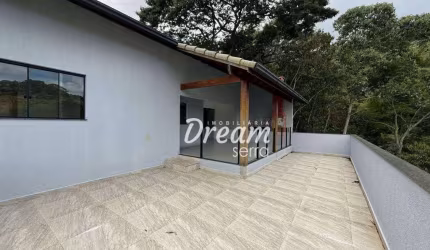 Casa nova com 3 dormitórios à venda, 161 m² por R$ 950.000 - Vargem Grande - Teresópolis/RJ