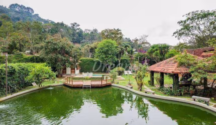 Casa com 6 dormitórios à venda, 361 m² por R$ 900.000,00 - Granja Florestal - Teresópolis/RJ