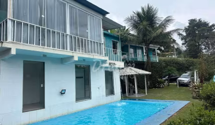 Casa com 6 dormitórios à venda, 250 m² por R$ 890.000,00 - Posse - Petrópolis/RJ