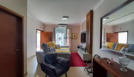 Casa com três dormitórios no Jardim Turim em Indaiatuba/SP
