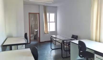 Sala comercial com 1 sala à venda na Rua Padre Marinho, 305, Santa Efigênia, Belo Horizonte por R$ 110.000