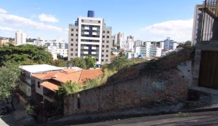 Terreno à venda na Rua Curupaiti, 1406, Padre Eustáquio, Belo Horizonte por R$ 430.000