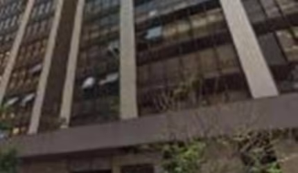 Sala comercial para alugar na Rua dos Guajajaras, 40, Centro, Belo Horizonte por R$ 22.000