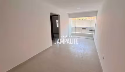 Apartamento com 2 dormitórios à venda, 54 m² por R$ 305.000,00 - Bessa - João Pessoa/PB