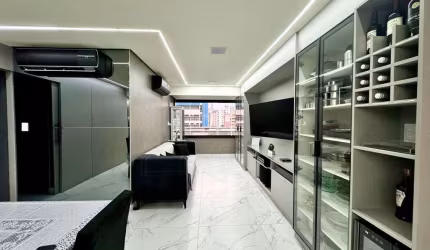 Apartamento com 2 dormitórios à venda, 90 m² por R$ 670.000,00 - Tambaú - João Pessoa/PB