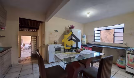 Casa com 4 dormitórios à venda, 120 m²  - Antônio Zanaga II - Americana/SP
