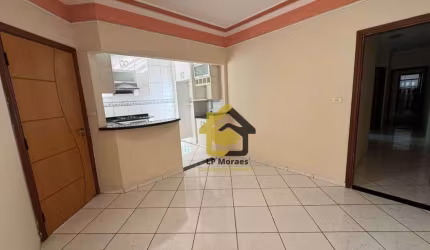 Casa com 3 dormitórios à venda, 115 m² por