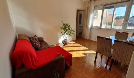 Apartamento com 2 quartos à venda na Rua Felipe de Oliveira, 329, Petrópolis, Porto Alegre por R$ 275.000